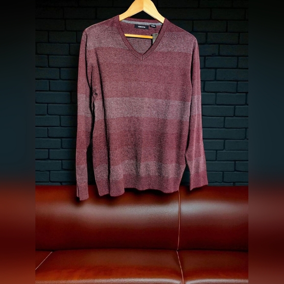 Claiborne Sz L Cashmere Blend Maroon Striped V-Neck Sweater NWT - Picture 1 of 5